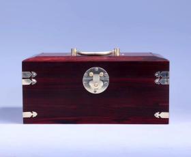 层首饰盒 材质:红酸枝 尺寸:25*15*12cm 特点:榫