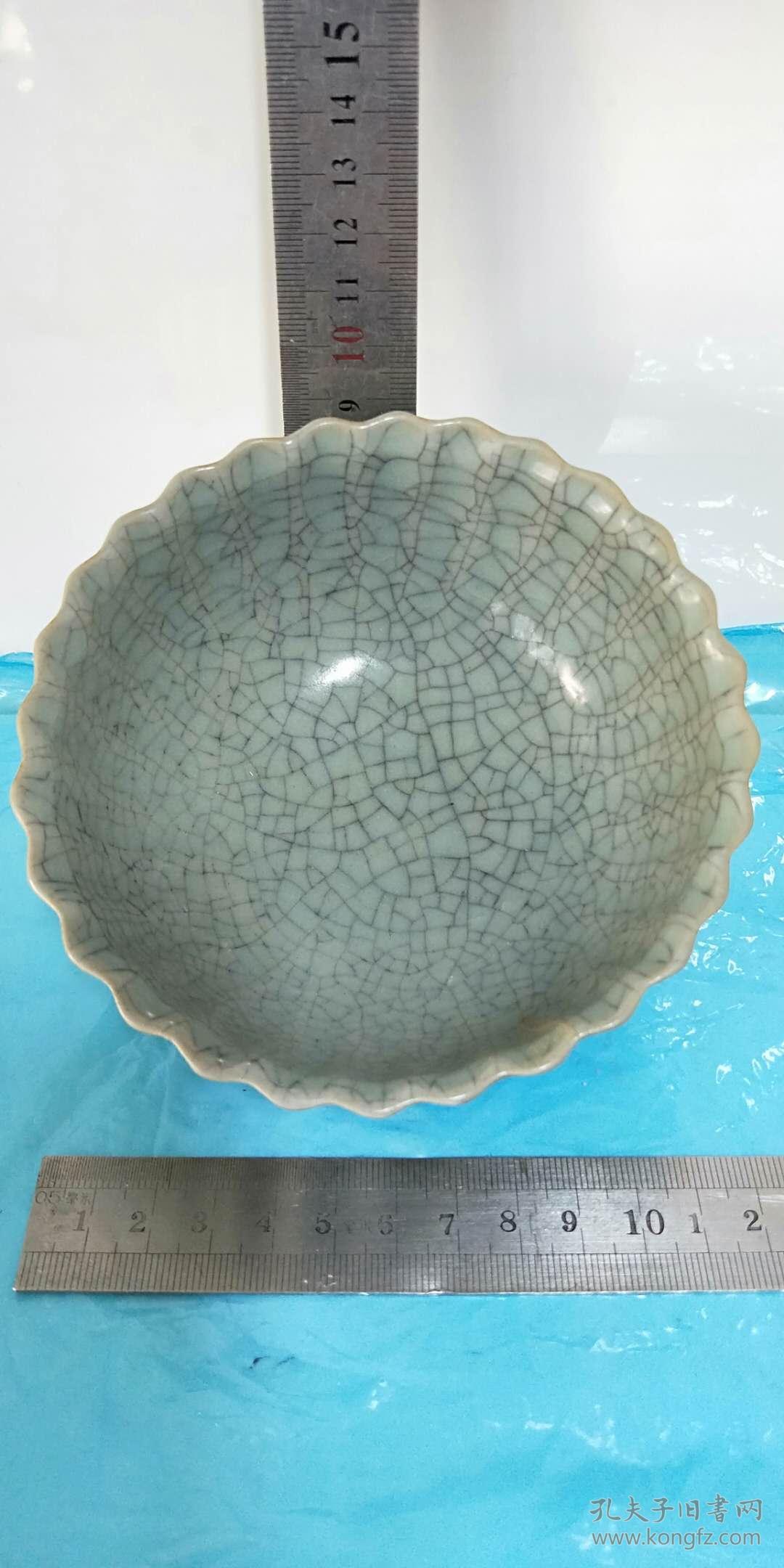 南宋,官窑开片莲瓣碗,古董古玩,古瓷器,手工五大名窑,瓷器收藏,3-1