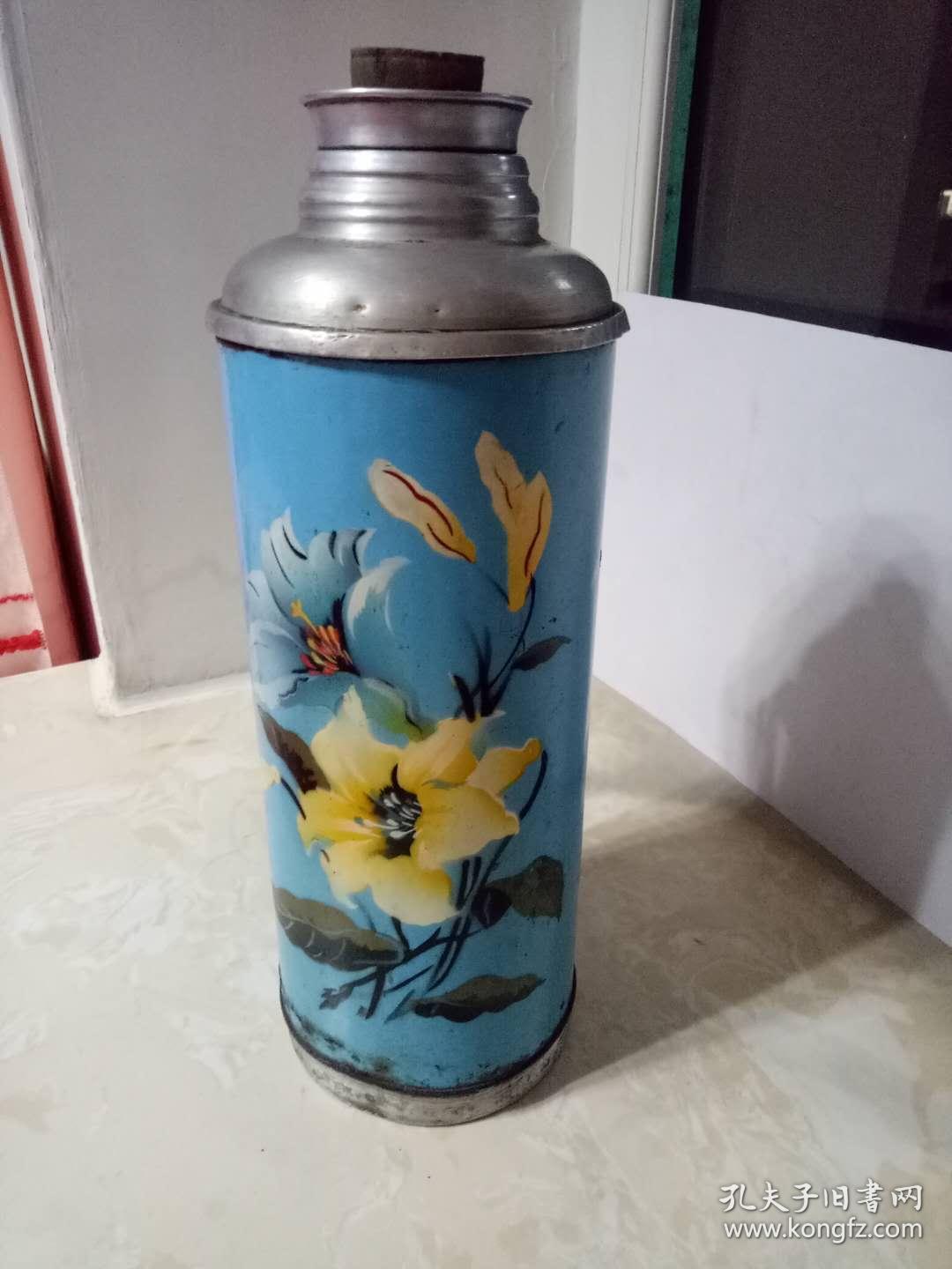 老式百合花暖水瓶