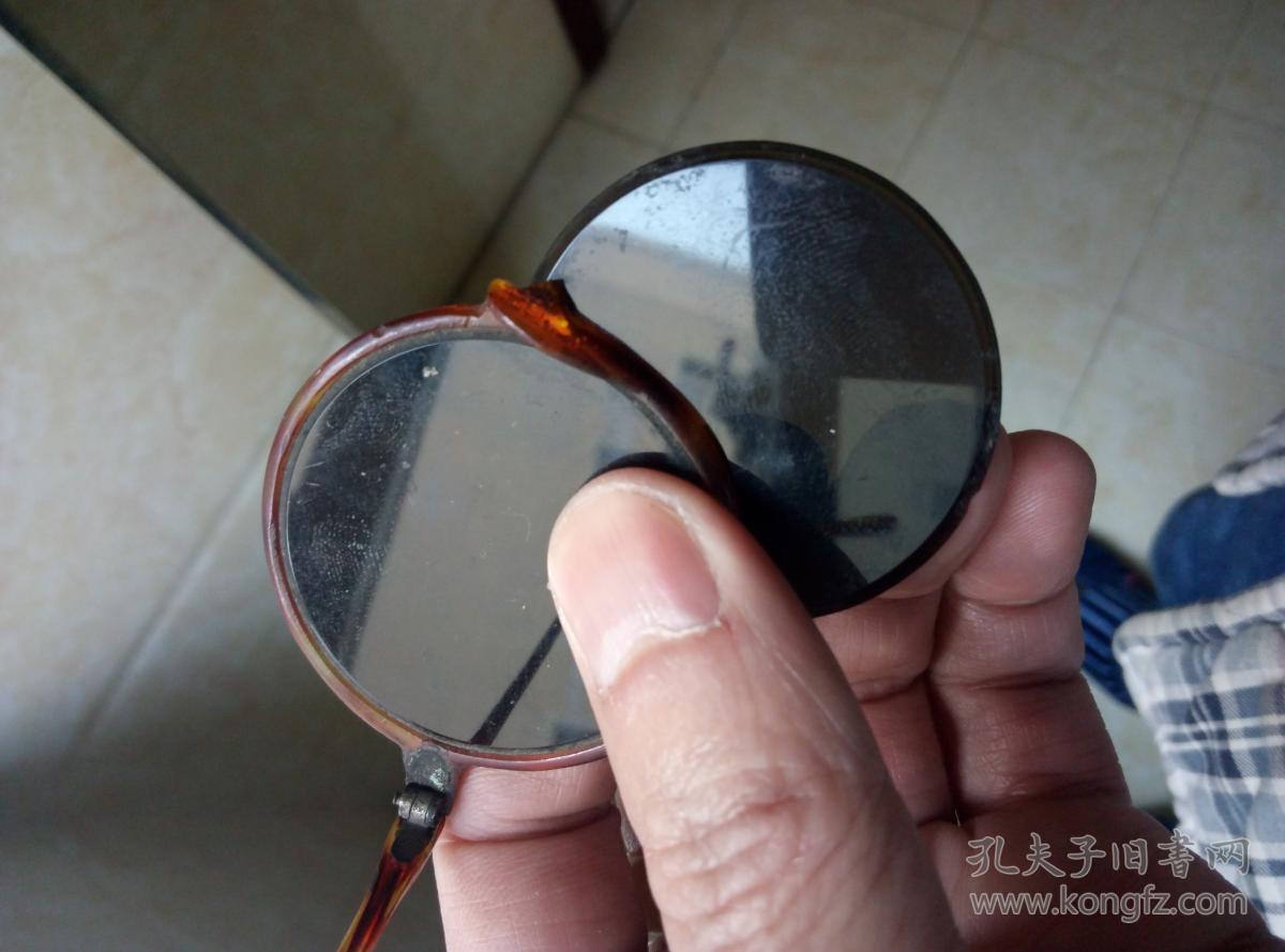 民国茶色水晶镜片一副