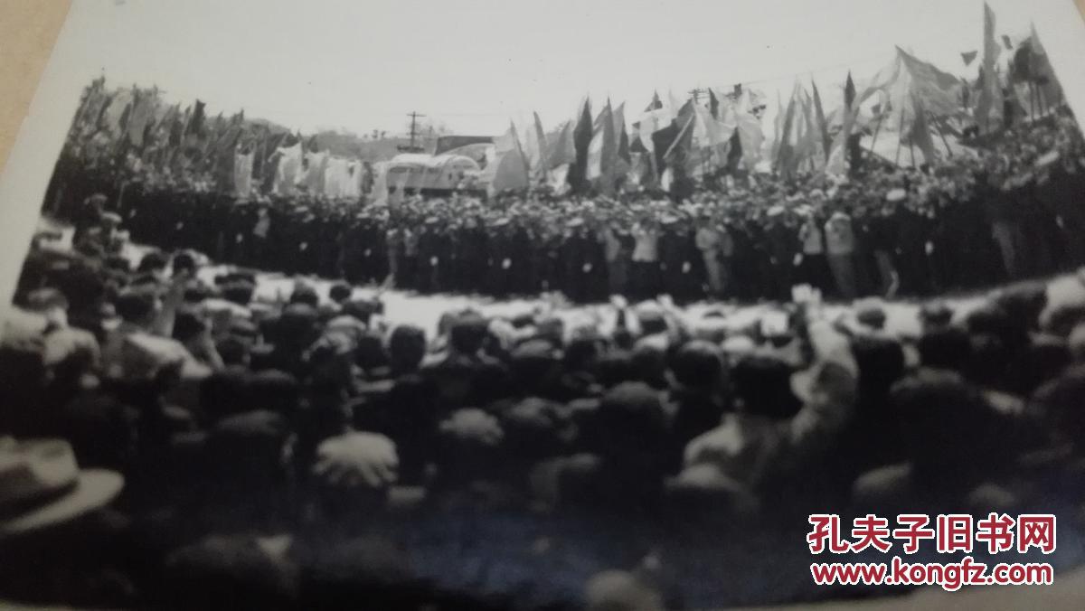 【吴仲华院士拍摄收藏】1969或者1979年9月31日在天安门国庆彩排游行