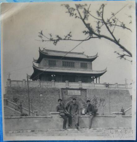 老照片:50年代,江苏淮安县——镇淮楼.【陌上花开系列