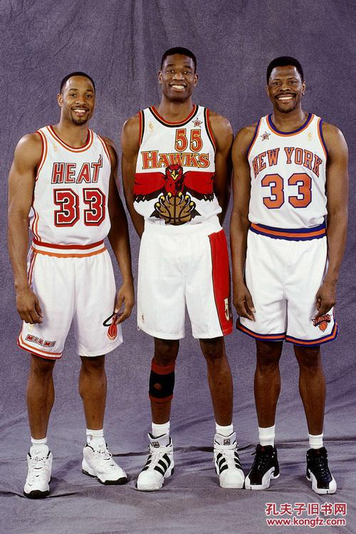 nba90年代超级中锋合辑奥尼尔奥拉朱旺尤因大卫罗宾逊莫宁明信片套装
