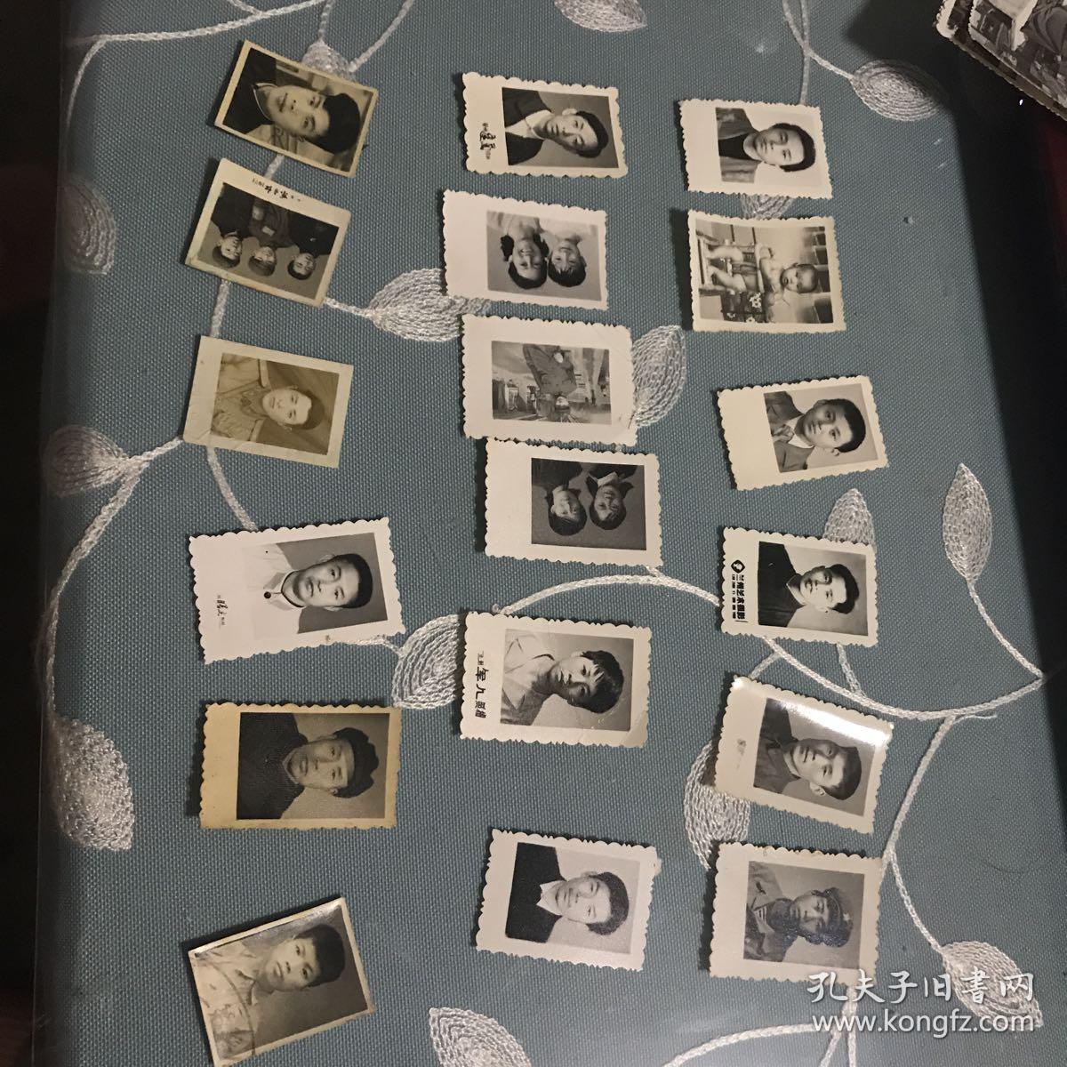 黑白一寸照片18张(5098)