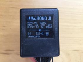 HONG JI 电源适配器 DC3513 输出  9V 200mA