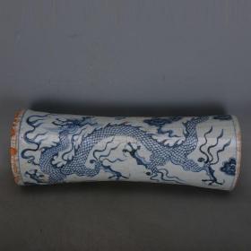 元青花剥皮釉手绘单龙纹瓷枕