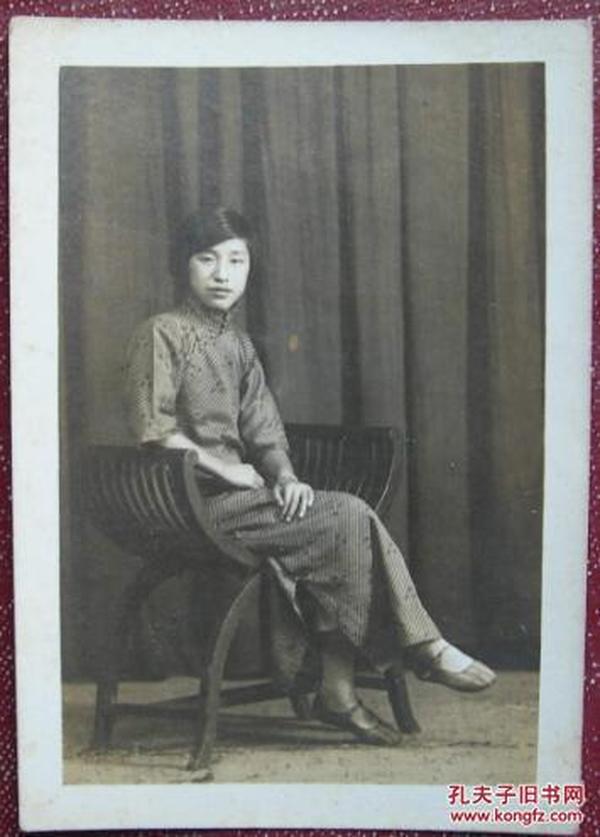 民国老照片:民国旗袍美女.【陌上花开系列】