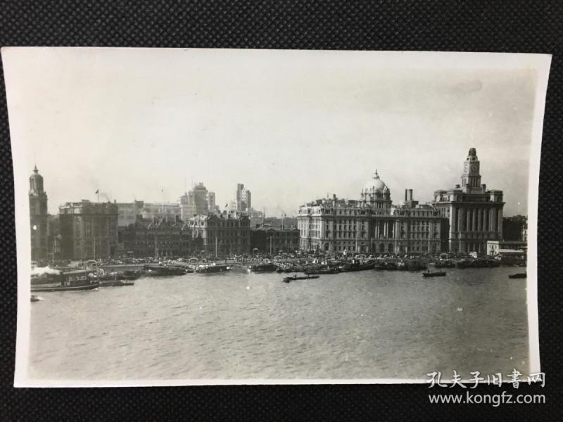 民国约三十年代上海风光建筑照片_上海外滩及黄浦江景象照片1张