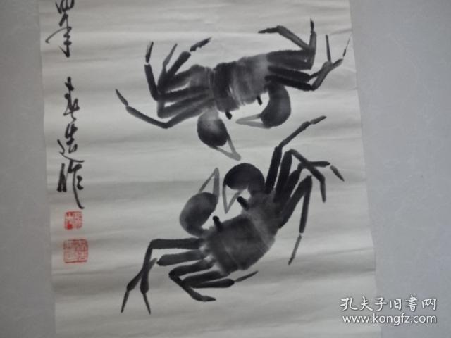 中华名人画院花鸟画家,中原书画研究院高级画师,北京美术家协会会员