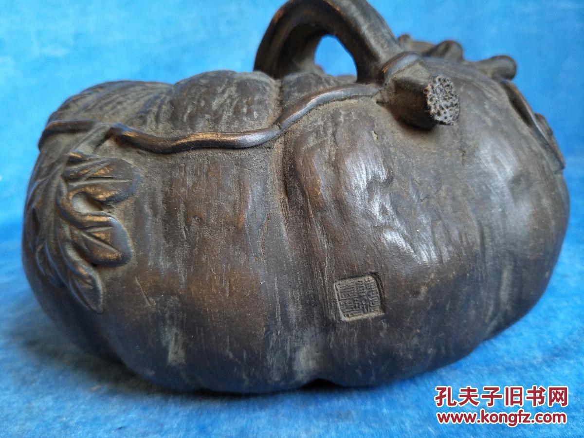 清代紫砂大师作品,有落款印章,陈鸣远