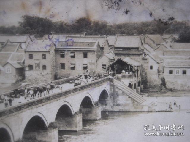民国老照片:大桥,行人和牛马