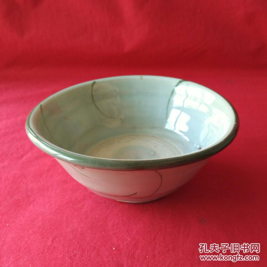p116民国期间豆青釉绿边草蜢纹瓷碗古董老瓷器收藏珍藏