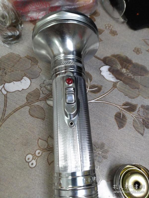 铁皮手电筒.19