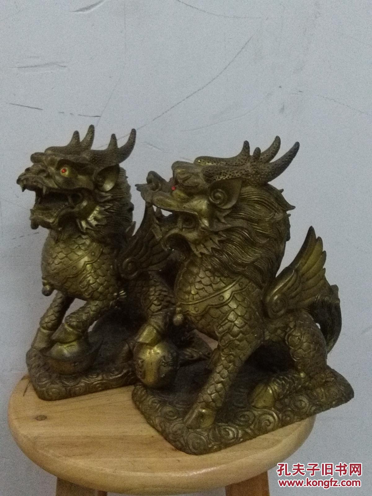 大器十三斤铜麒麟一对 拍品编号:29627771