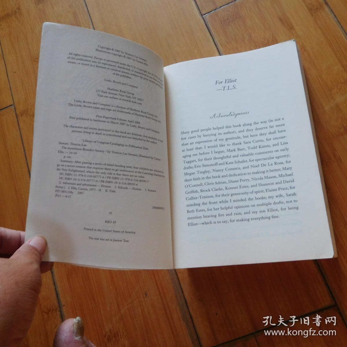 英文原版;the mysterious benedict society【32开】