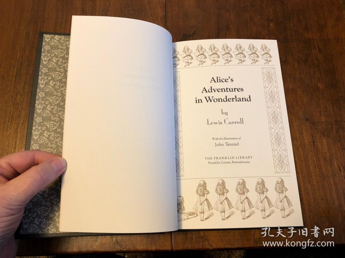 【包顺丰】 alice"s adventures in wonderland,《爱丽丝漫游奇境记》