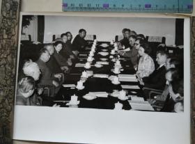新闻照片；华主席同齐奥塞斯库总统继续会谈 1978年5月16日
