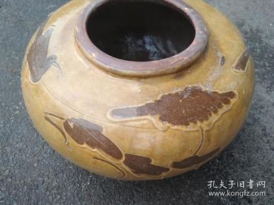 晚清特大马口窑陶瓷花鸟大罐