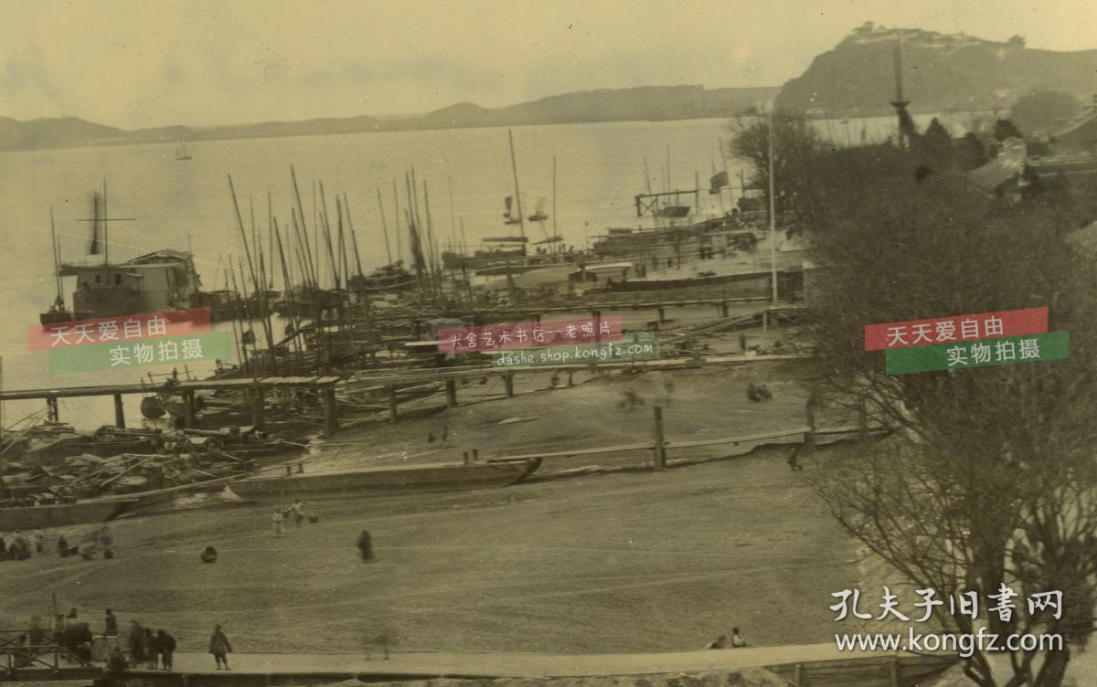 清代长江扬子江镇江码头江岸银盐老照片一张尺寸为236x198厘米左右