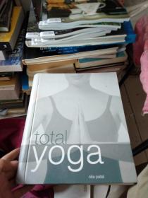 英文原版体育画册 total yoga