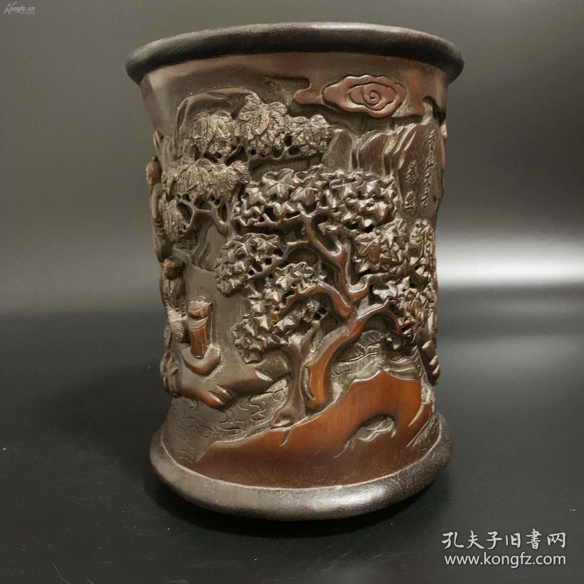 清代雕刻名家蔡照刻竹笔筒.