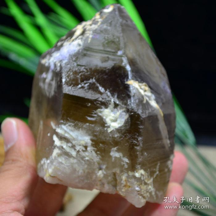 极品茶水晶原石,质地细腻极为罕见,大自然的神奇造化