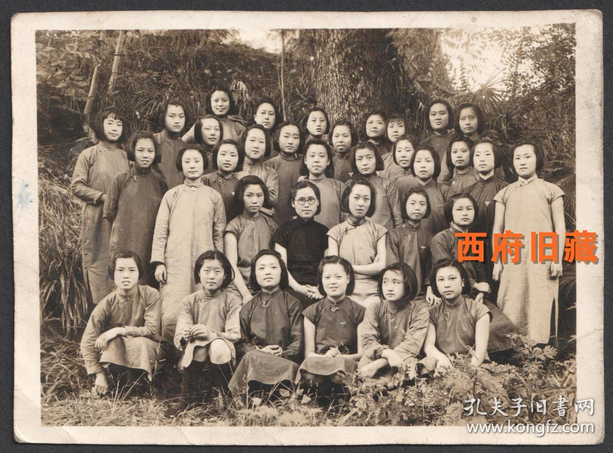 民国老照片,女子学校师生合影