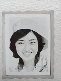 婚纱照图片女单照_抖音婚纱照女单人照(3)