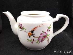 景德镇瓷精品手绘花鸟粉彩茶壶（无盖）