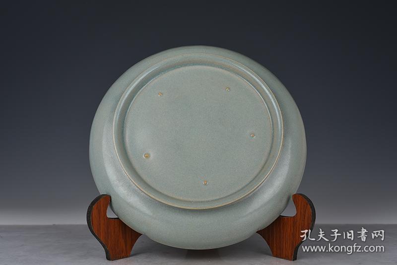 宋清凉寺汝窑葵口盘