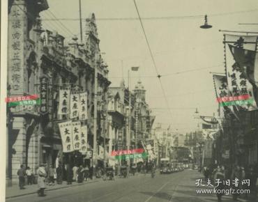 民国1931年3月24日拍摄的上海南京路街景老照片,裘天宝银楼,新凤祥