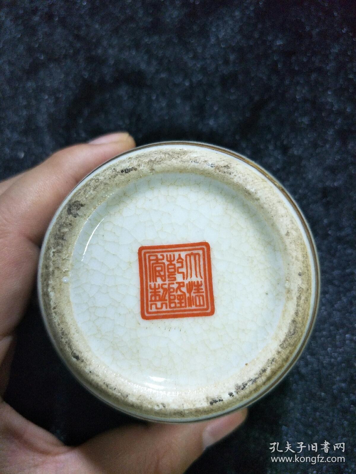 少师太保蛐蛐罐,开片小罐,大清乾隆年制款