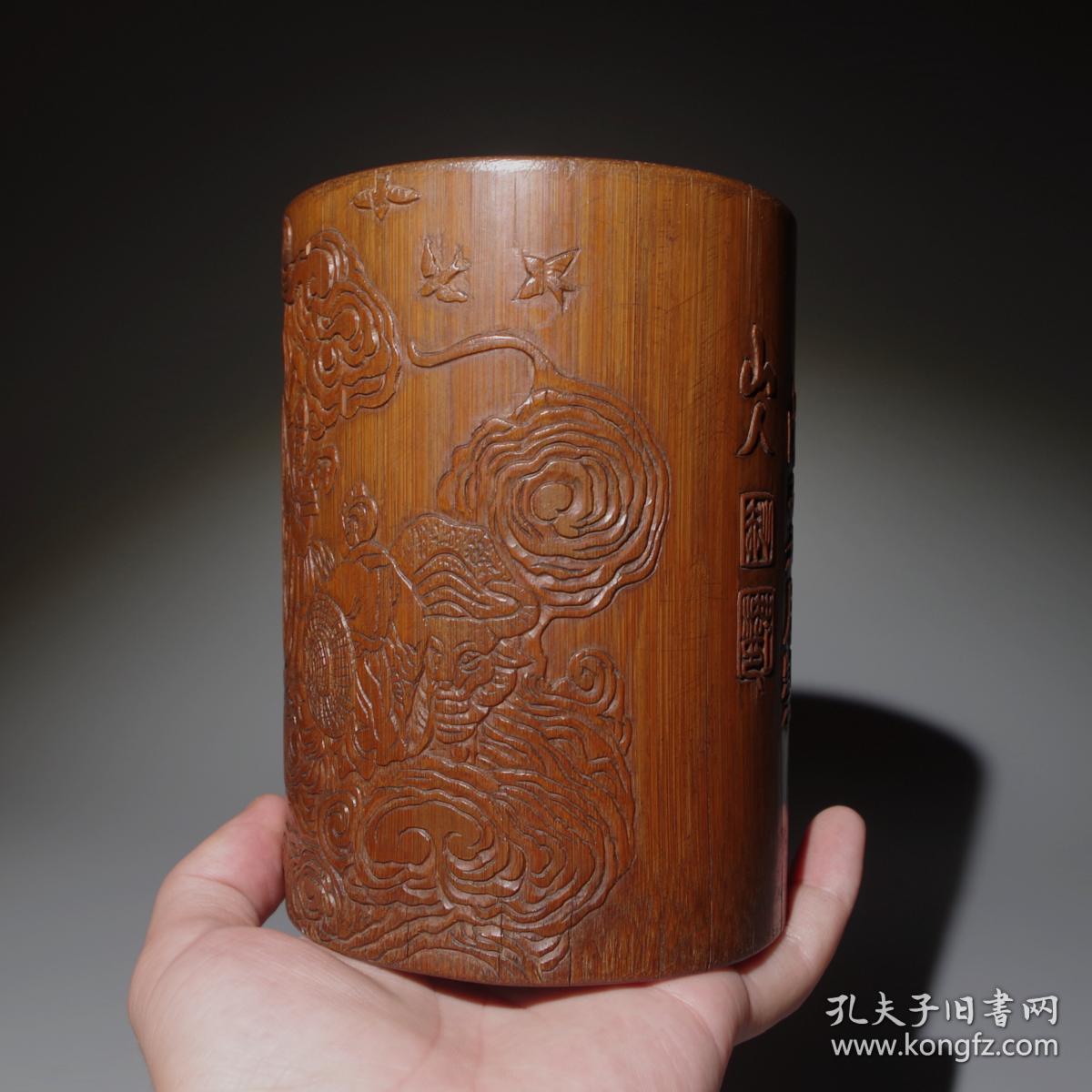 清代竹雕笔筒牛郎织女人物浮雕竹筒文房四宝古玩竹器名家竹刻收藏