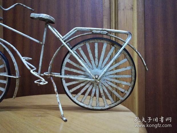 精美的文革手工制作铁自行车模型