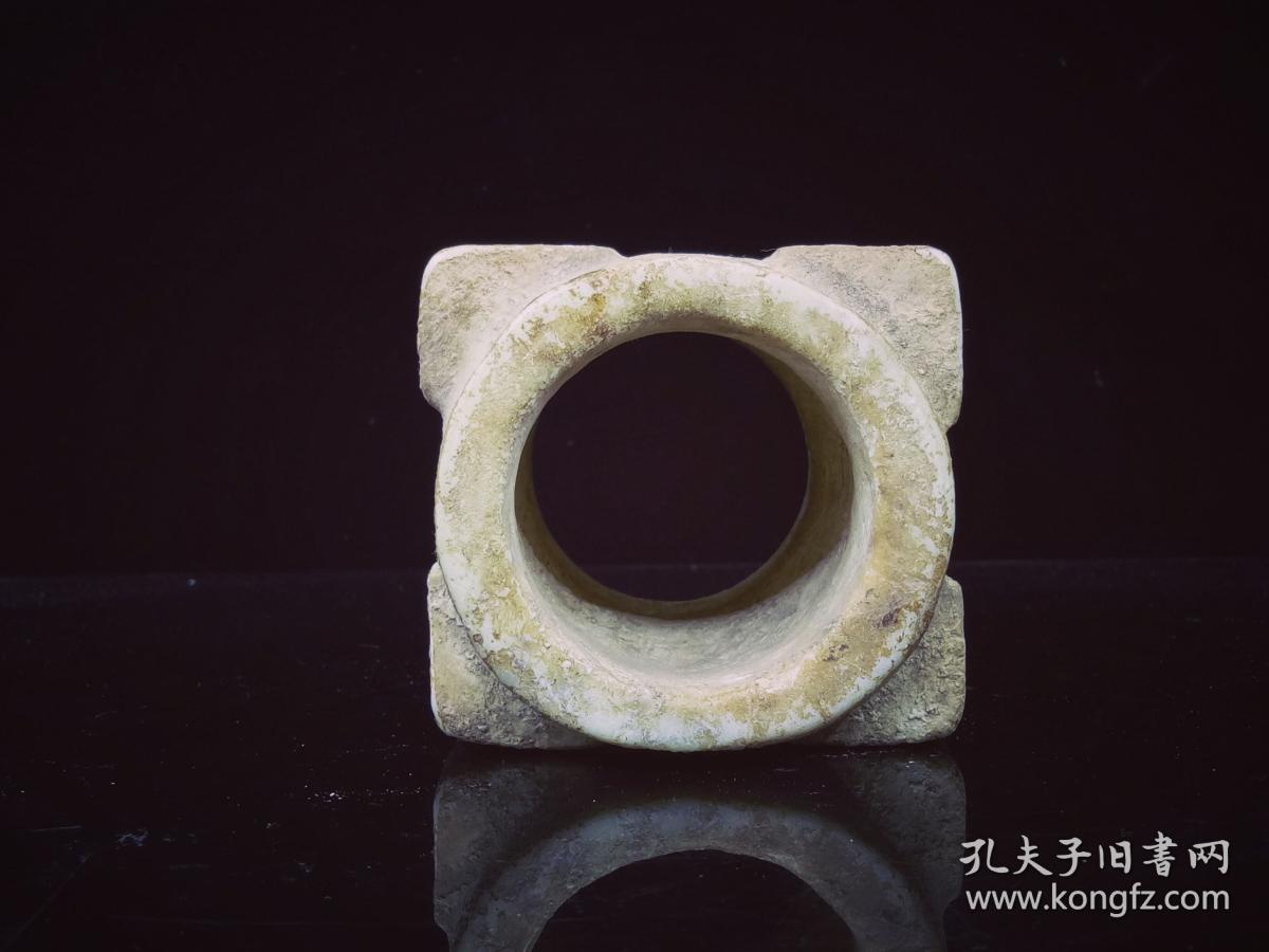 难得一件老玉琮高古玉石灰沁适合收藏的玉琮440g古朴外形内敛玉质越来