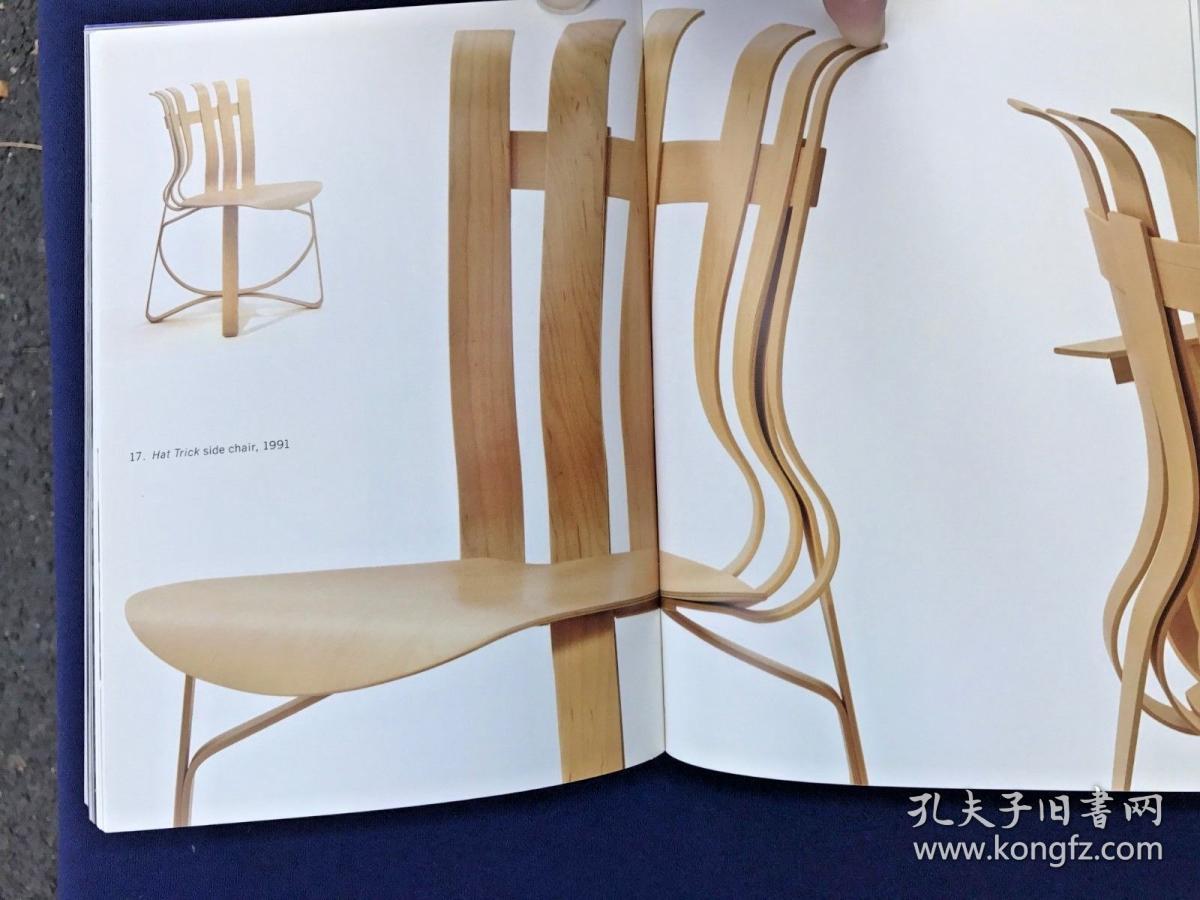 稀缺世界上第一个解构主义的建筑设计家弗兰克盖里的家具设计大量图录