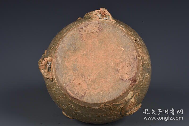 东晋越窑青瓷熊尊
