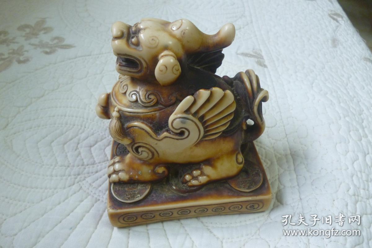 辟邪神兽貔貅貔貅又名天禄辟邪百解共四个名字是中国古代神话传说中的