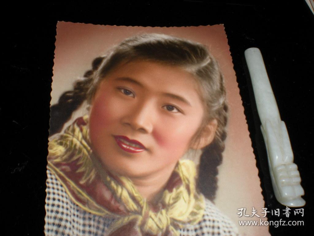 大尺寸,重彩油色,非常漂亮.五六十年代的.好品相.