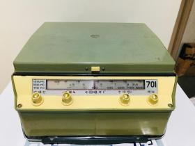 701收音机电唱机