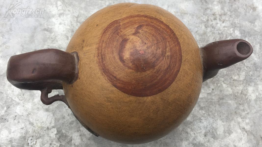 蒋蓉制寿桃倒流紫砂壶