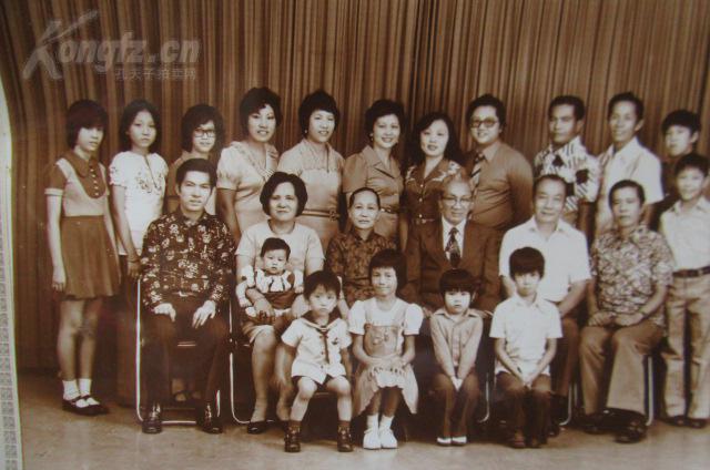 50年代马尼拉情趣大家族20时尚老照片一大张2018070545华侨高雅多人带子没有的高跟鞋图片