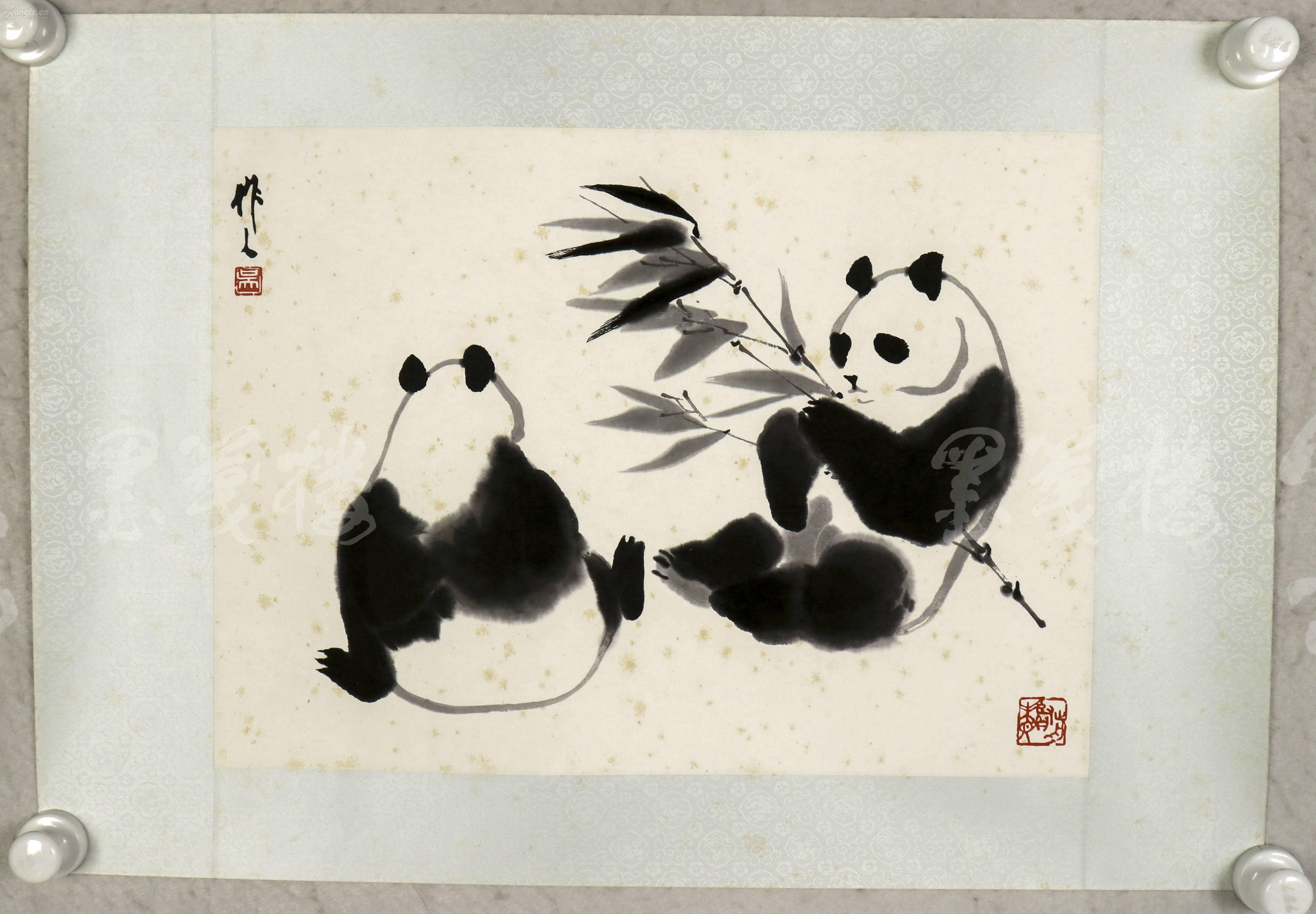 精制木版水印 吴作人"熊猫图"一幅(纸本镜心,画心约1.