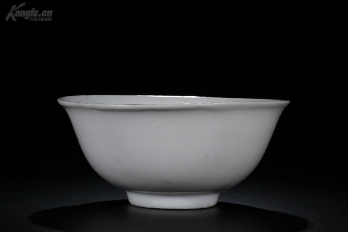 明,甜白釉宫碗高7cm口径14.6cm