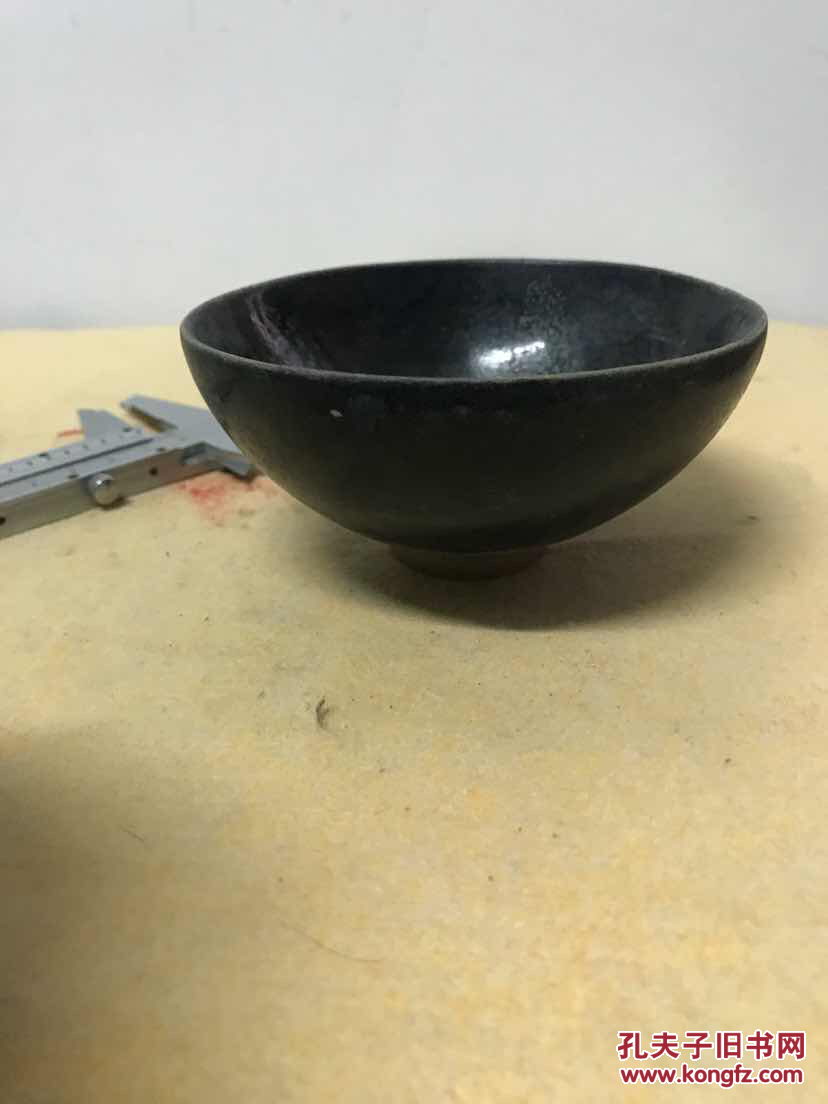 传世黑瓷碗