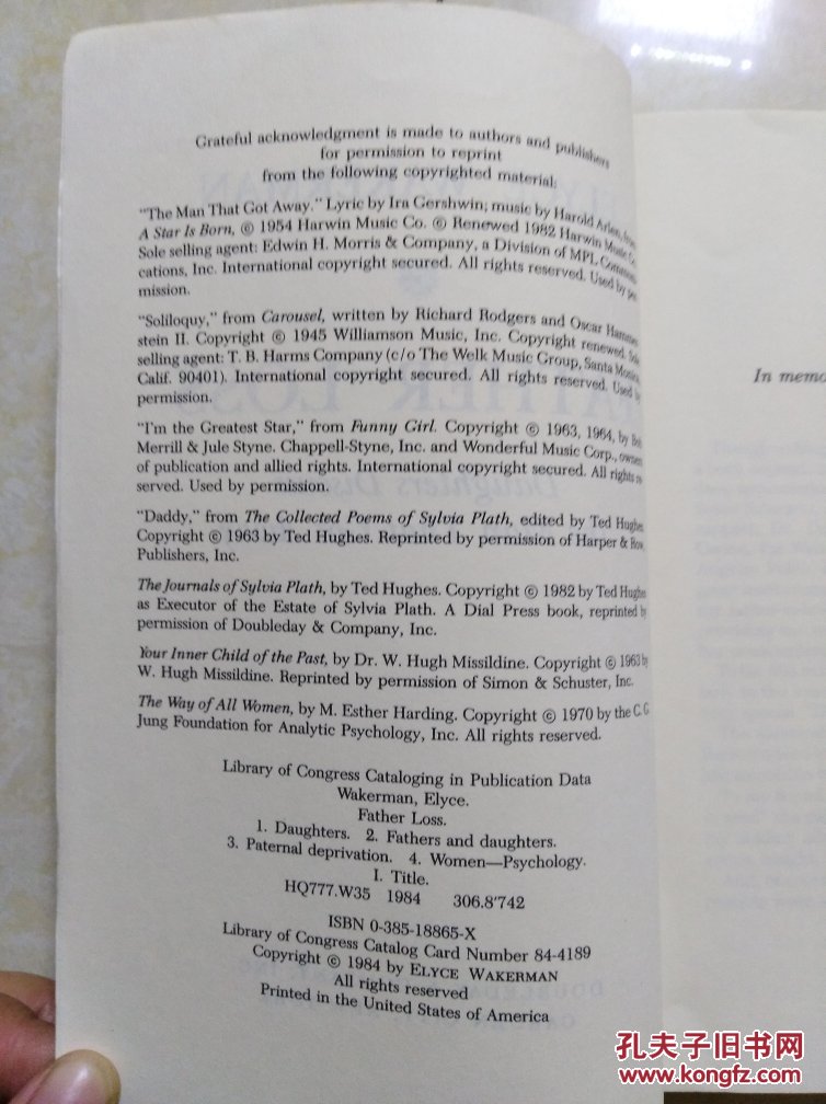 书的英文怎么写,书的英语怎么写 外334号英文原版书 father loss 32开 1984年(请看详细描述)