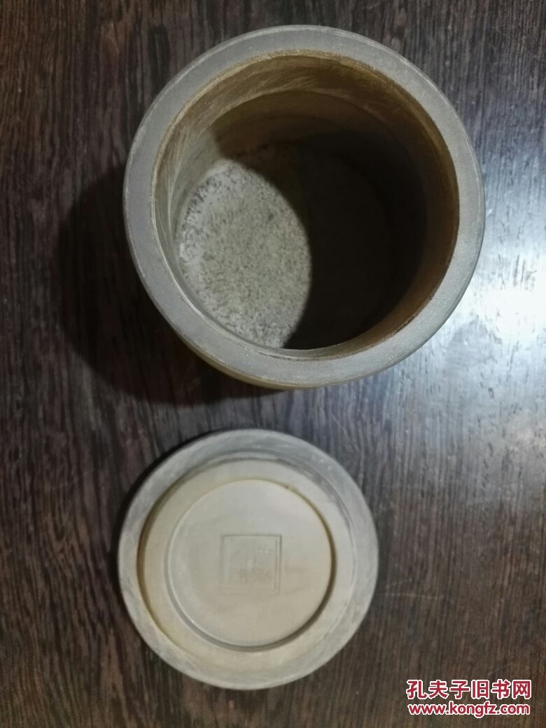 淡园主人蟋蟀罐