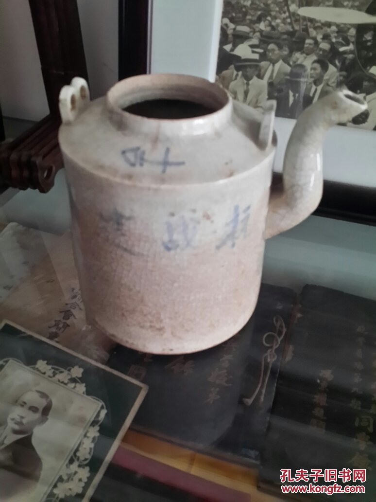 民国抗战时期老茶壶少盖