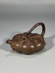 裴世民扁南瓜型紫砂壶$3500.