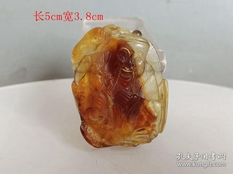 清代传世琥珀人物挂件4